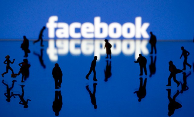 فيسبوك تؤجل إطلاق إعلانات الفيديو للعام المقبل