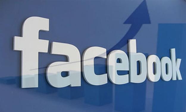 ارتفاع عائدات فيسبوك في الربع الثالث من 2013