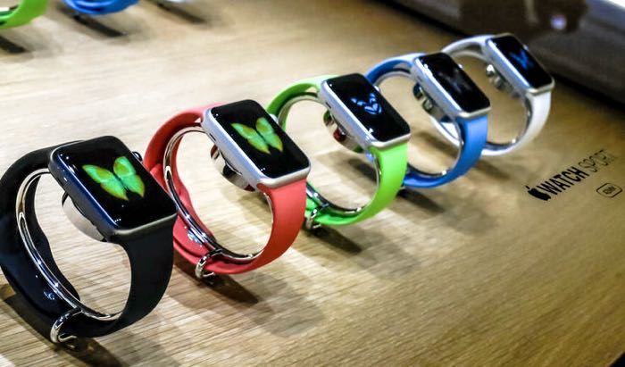 أبل تعمل على تحويل Apple Watch إلى أداة طبية