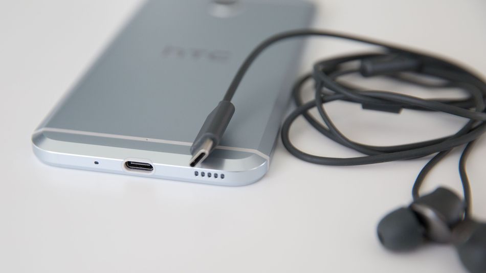 اتش تي سي تزيح الستار عن هاتفها الرائد HTC Bolt