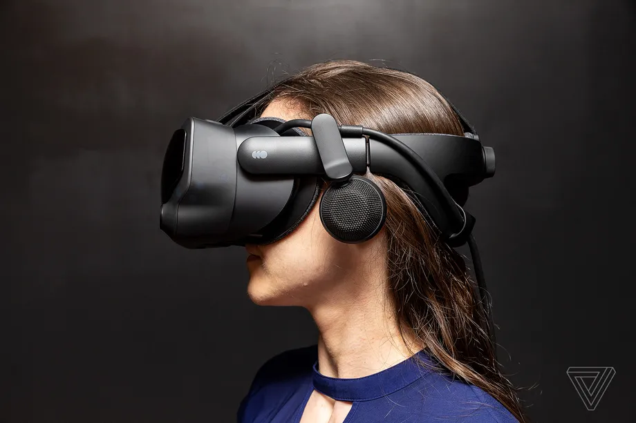 Valve تُعلن عن تطويرها لنظارات الواقع الافتراضي باسم "ديكارت"