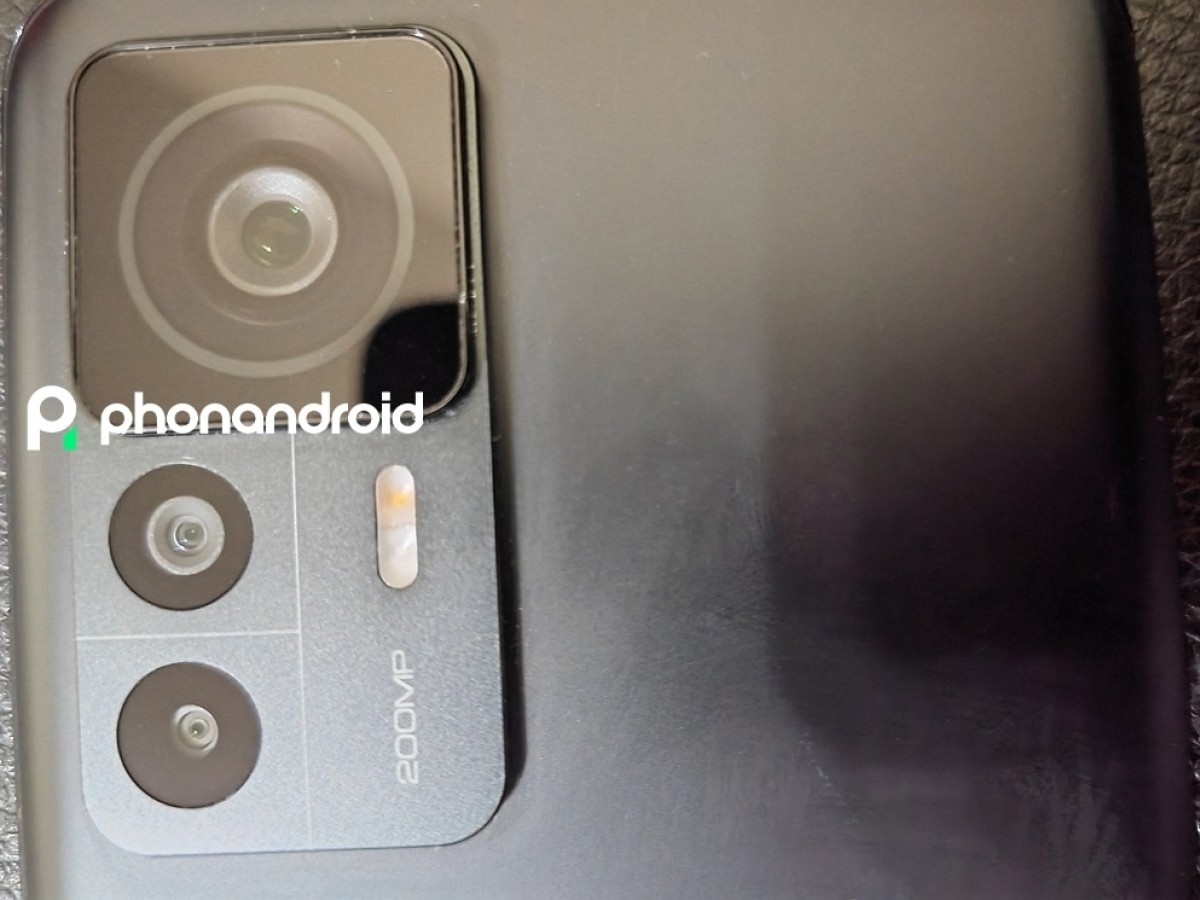 Xiaomi 12T Pro ثاني هاتف في العالم بكاميرا 200 ميجابكسل - تكنولوجيا نيوز