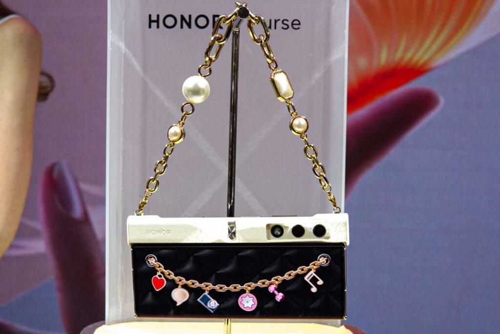 هاتف حقيبة قابل للطي