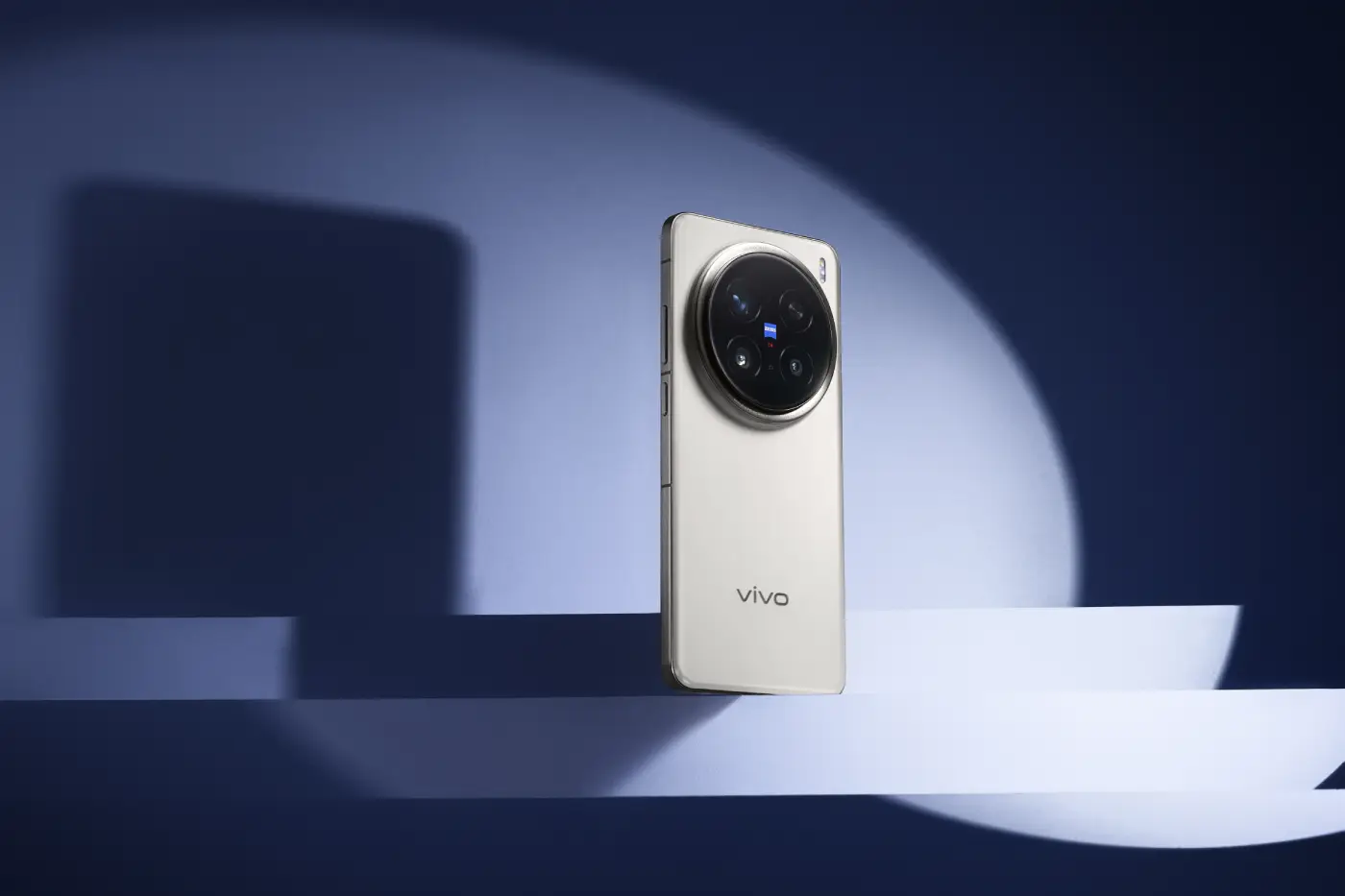هاتف Vivo X300 سيكون خليفة لجهاز Vivo X300