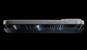 طبقة مقاومة للانعكاس في iPhone 17 Pro Max