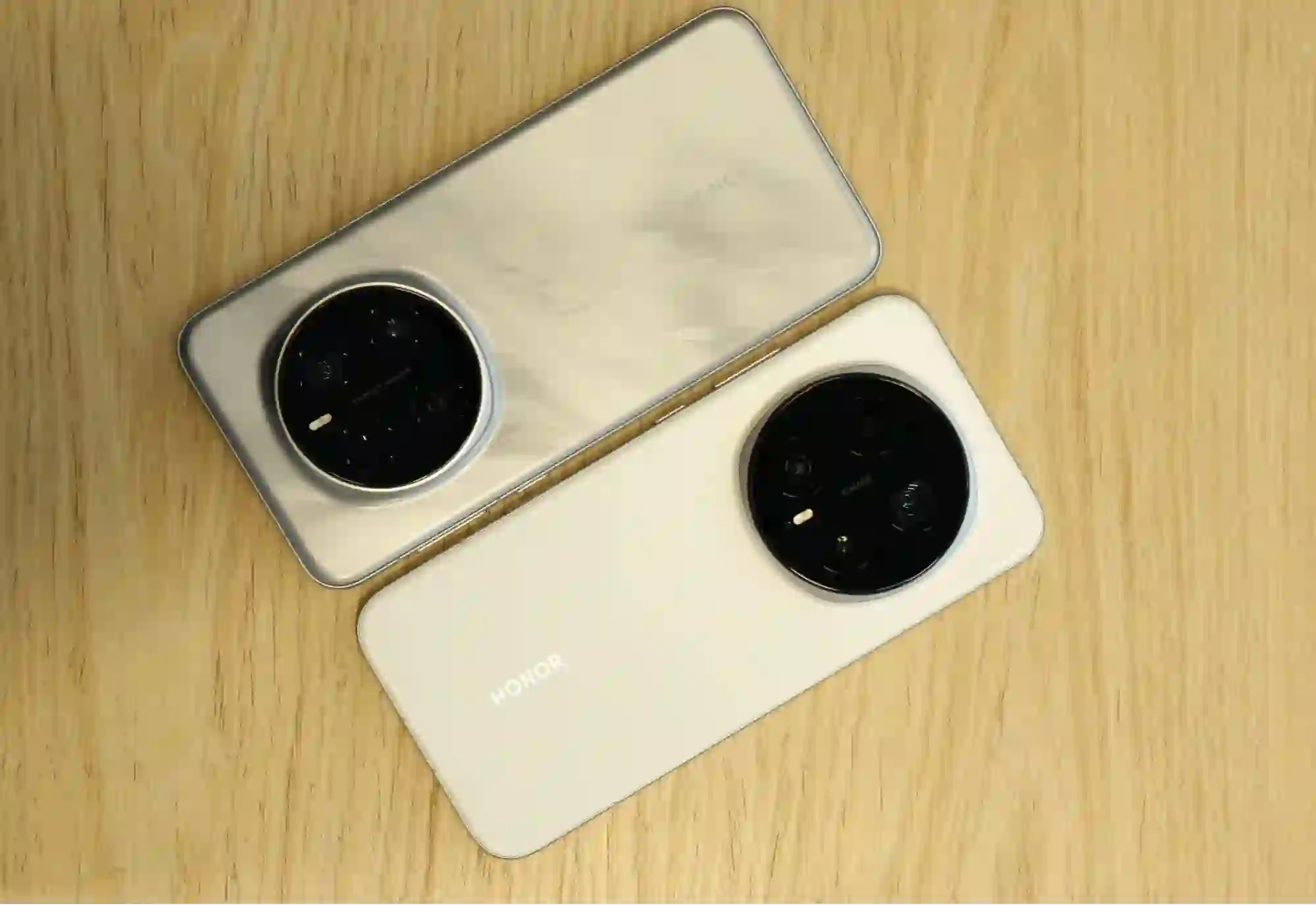 هاتف Honor Magic8 Pro سيتوفر باللون الأبيض
