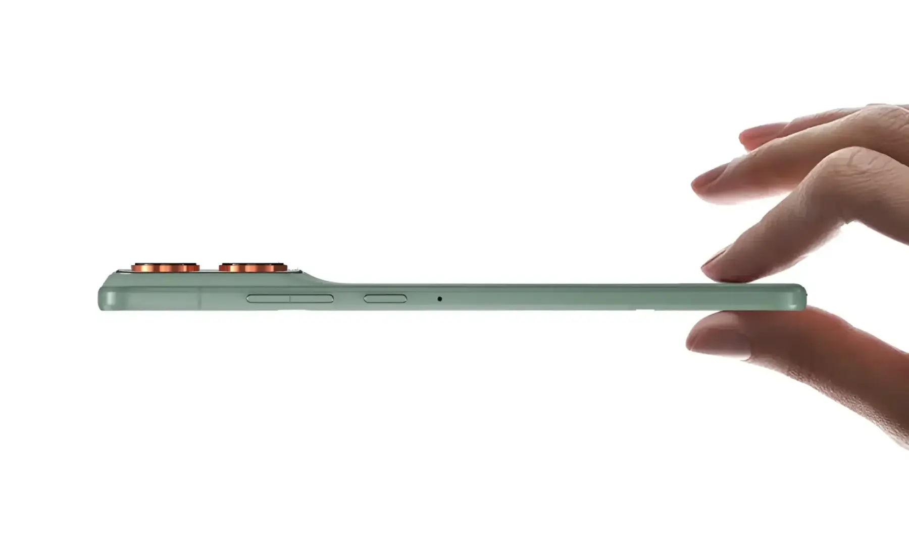 تبلغ سماكة هاتف Edge 70 من موتورولا 6 ملم فقط