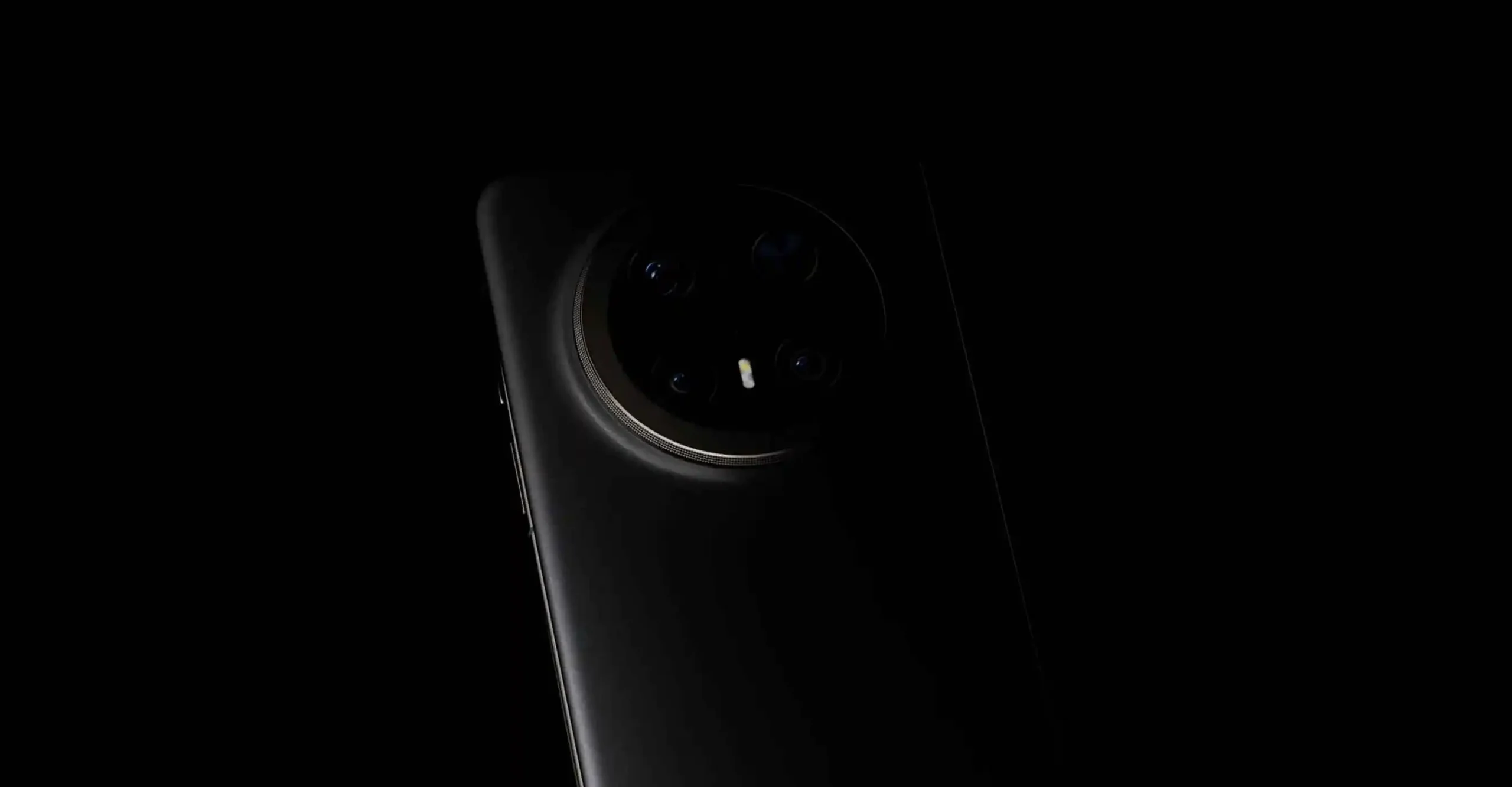 هواوي قد تطرح هاتف برو ماكس في سلسلة Mate 80