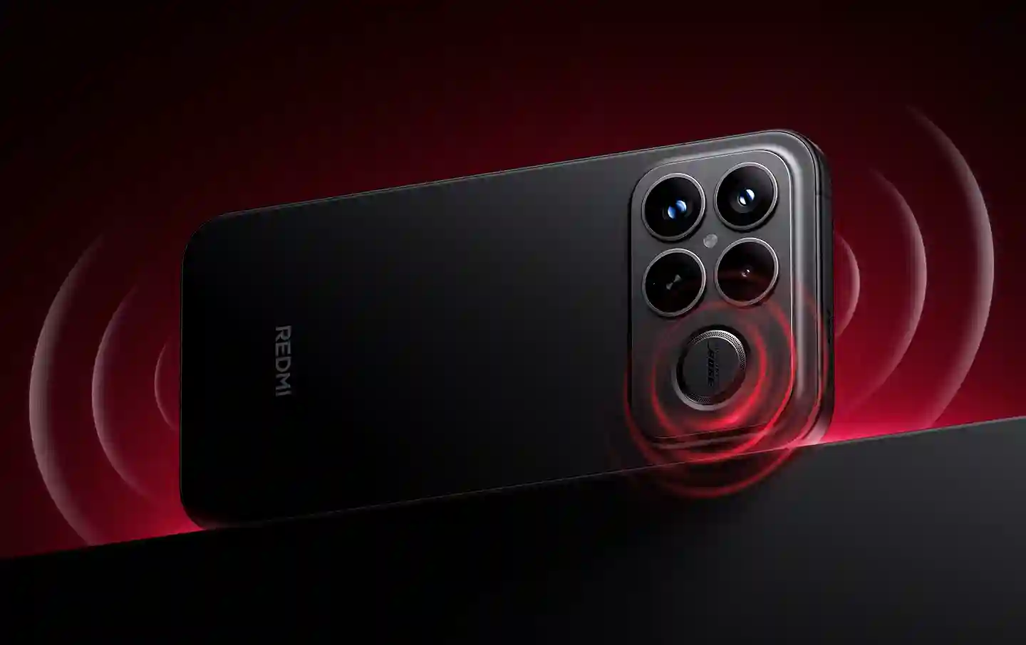 من المرجح جدا أن يكون Poco F8 Ultra نسخة معاد تسميتها من Redmi K90 Pro Max.