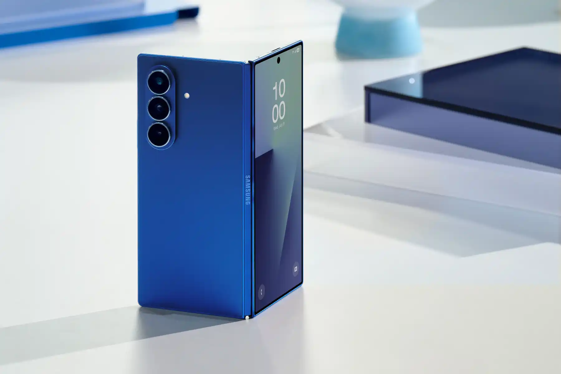 هاتف Galaxy Z Fold7 أحدث هواتف سامسونج القابلة للطي