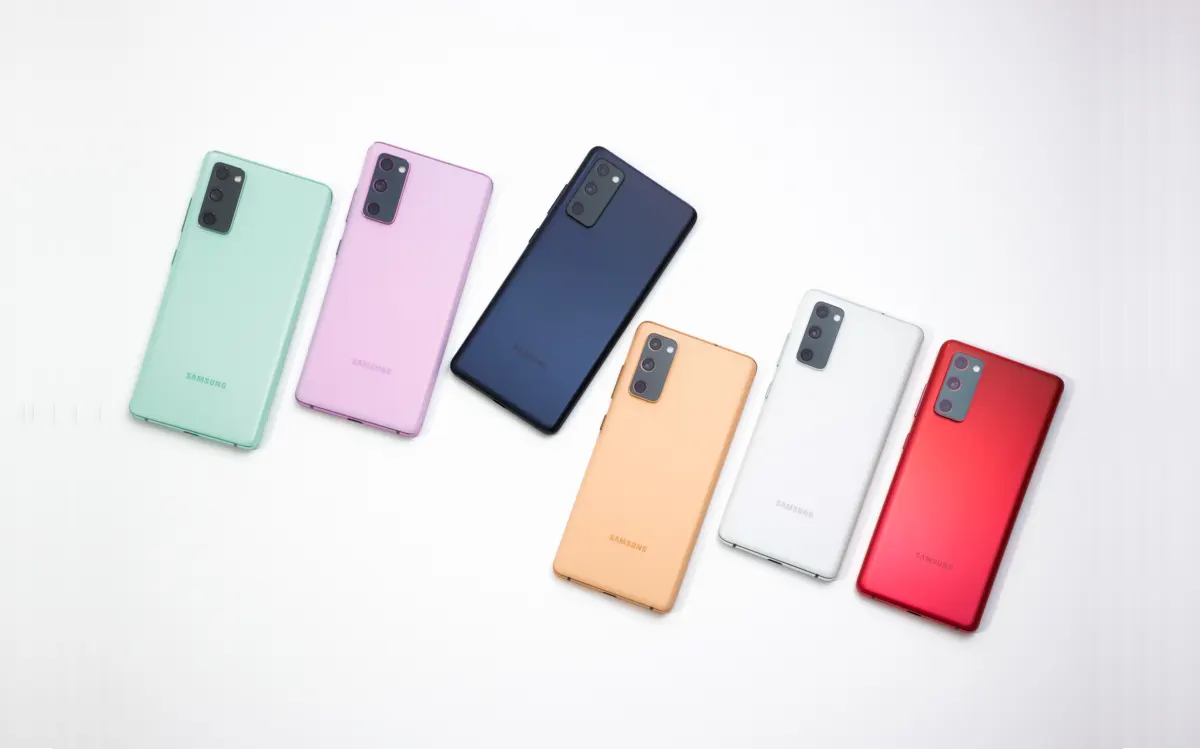 هاتف galaxys 20 fe أطلق في 2020 ووصل إلى نهاية دعمه البرمجي