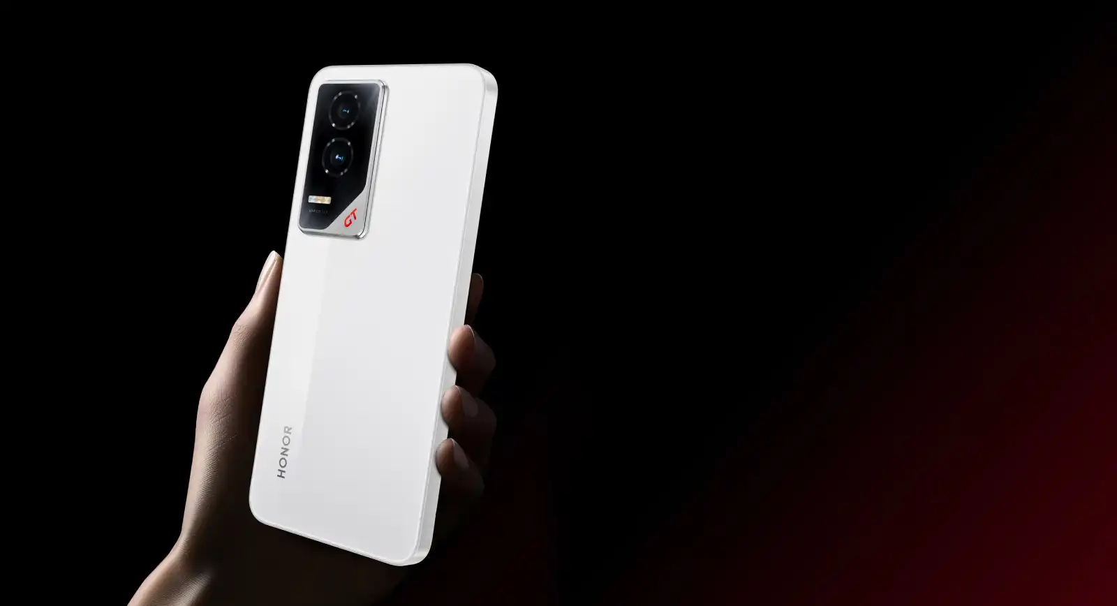 تصميم هاتف HONOR WIN سيكون شبيها بتصميم HONOR GT لكن الكاميرات ستكون في مستطيل بعرض الهاتف