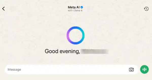 يملك واتساب روبوت الدردشة Meta AI الخاص بالشركة داخل التطبيق
