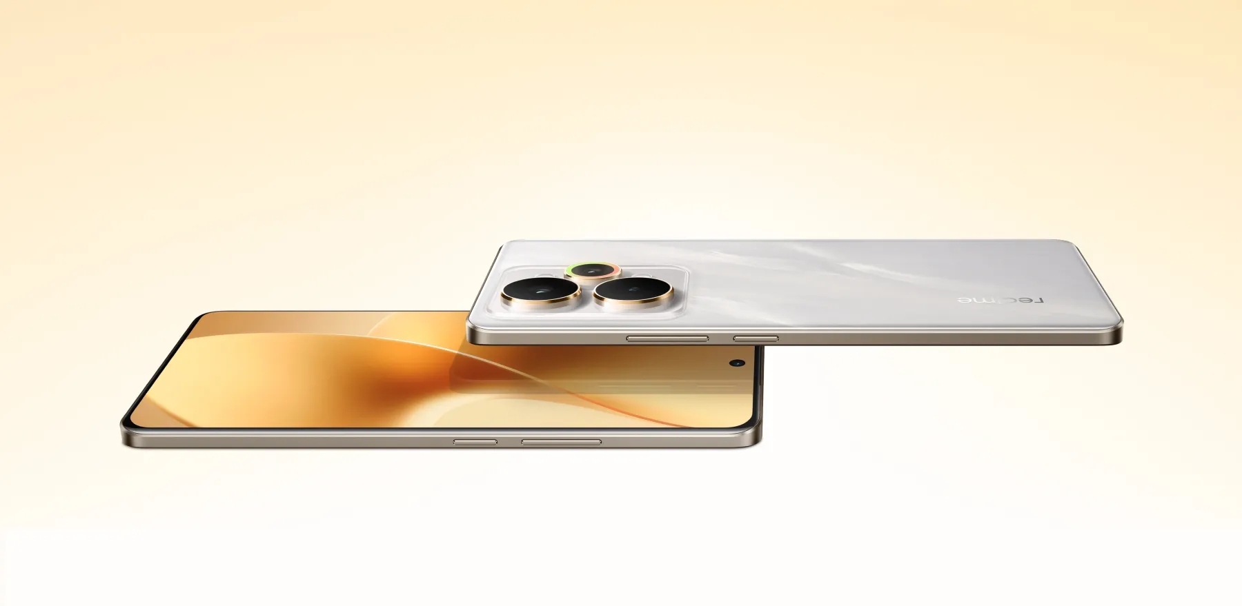 ترقيات كبيرة يحملها Realme 16 Pro مقارنة بـ Realme 15 Pro في الصورة