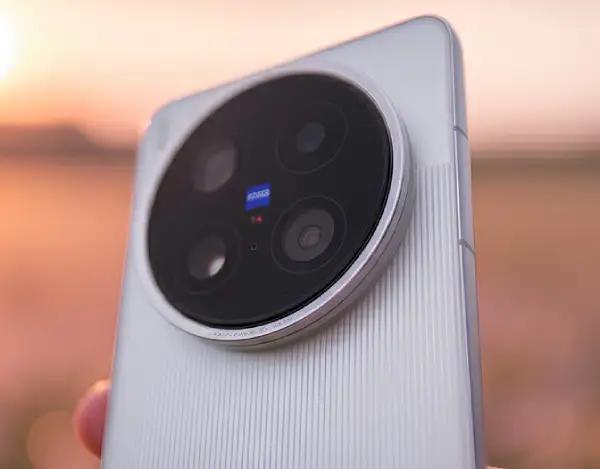 هاتف Vivo X300 Ultra سيكون خليفة Vivo X200 Ultra