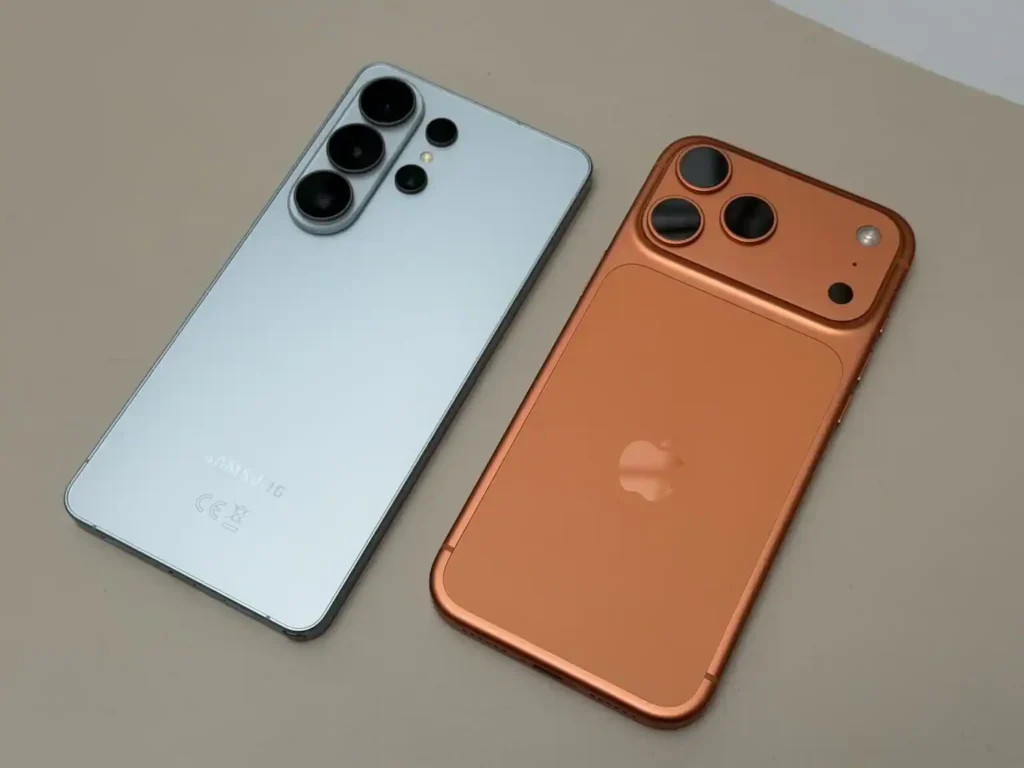 المقارنة الشاملة | سامسونج Galaxy S26 Ultra ضد آيفون 17 Pro Max