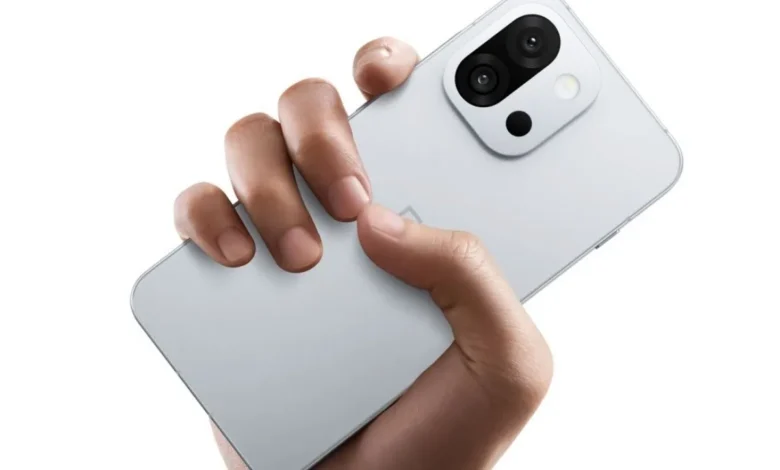 مواصفات OnePlus 15T.. ترقيات في الكاميرا وتصميم نحيف