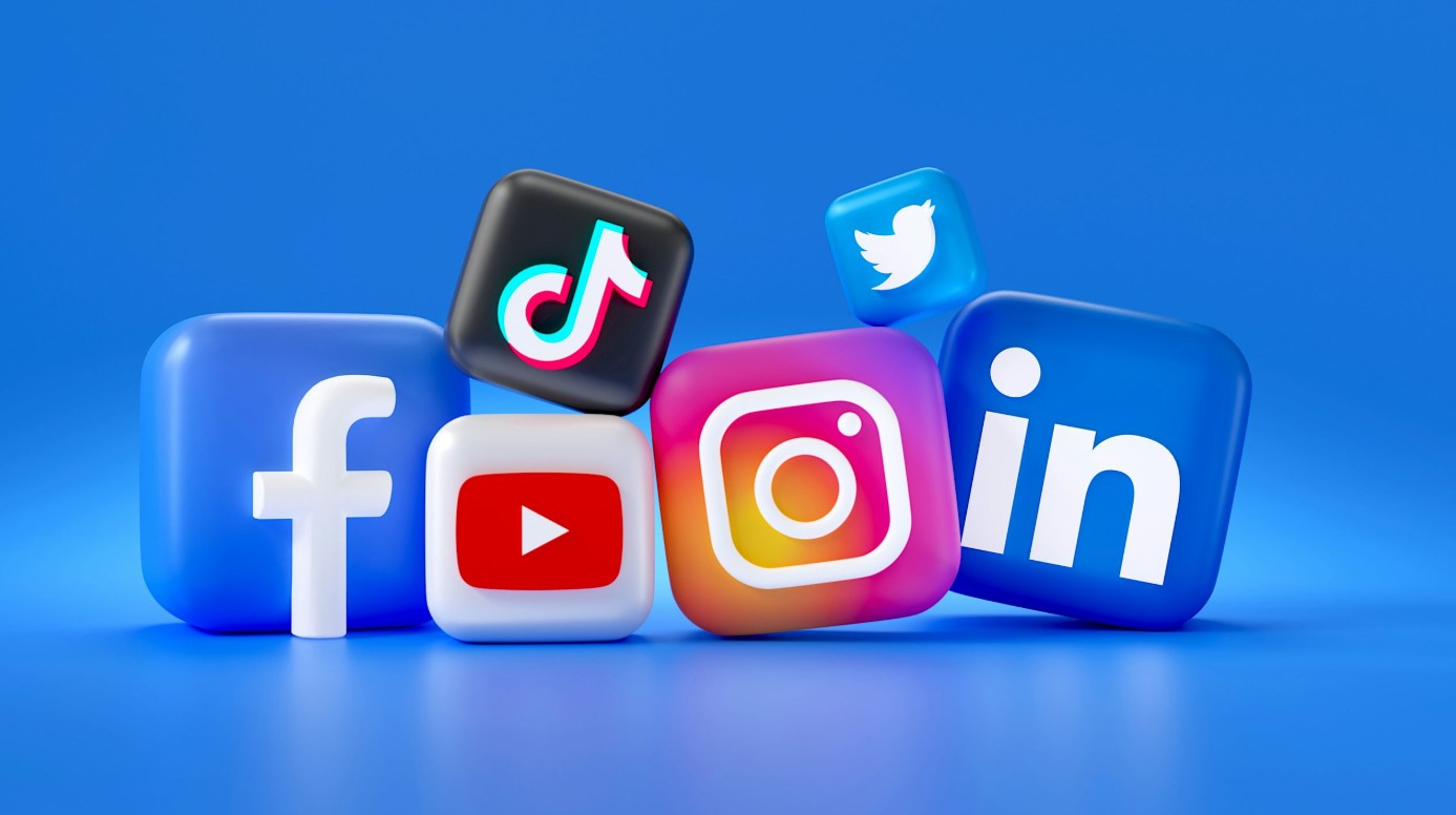 ميتا تواجه اتهامات أوروبية بالإخفاق في تطبيق قيود العمر على مستخدميها